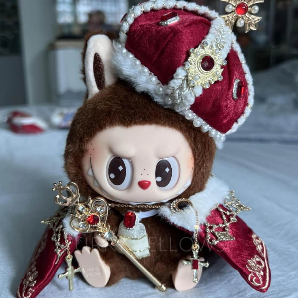 LABUBU Royal Outfit