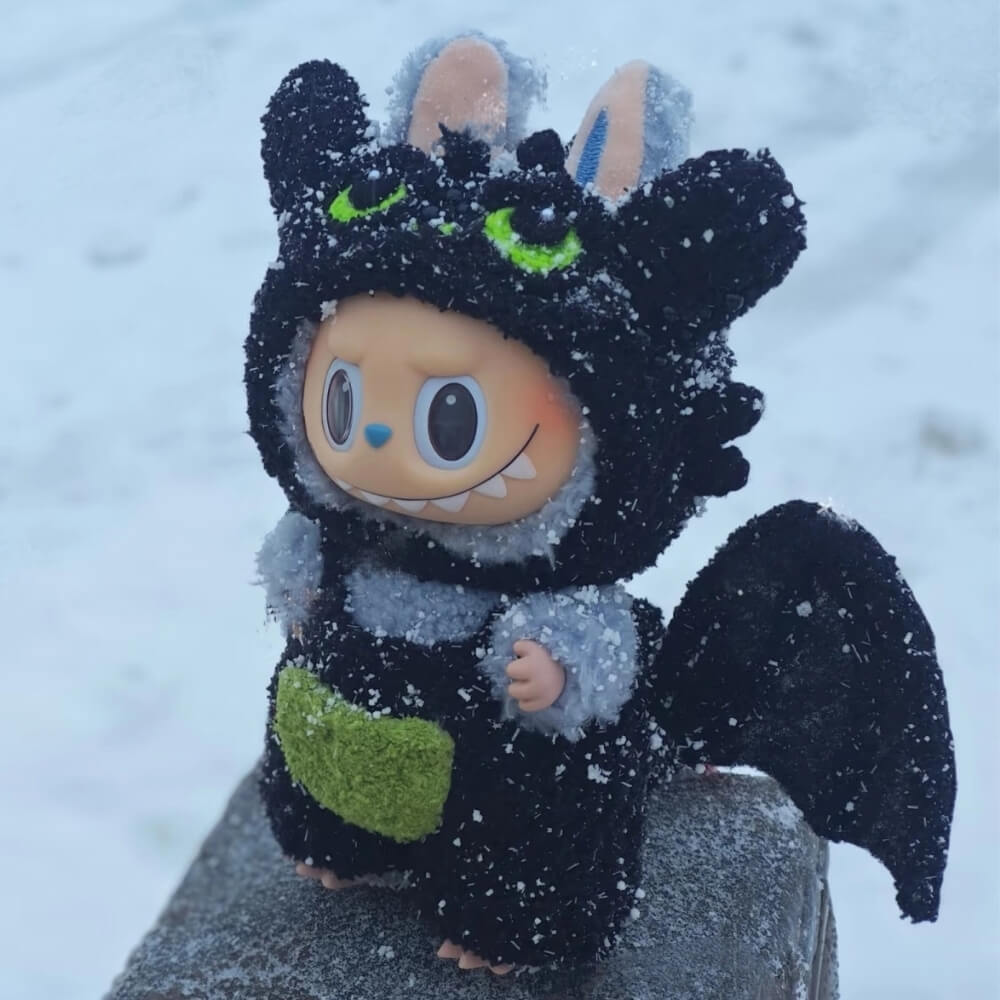 LABUBU Night Fury Outfit