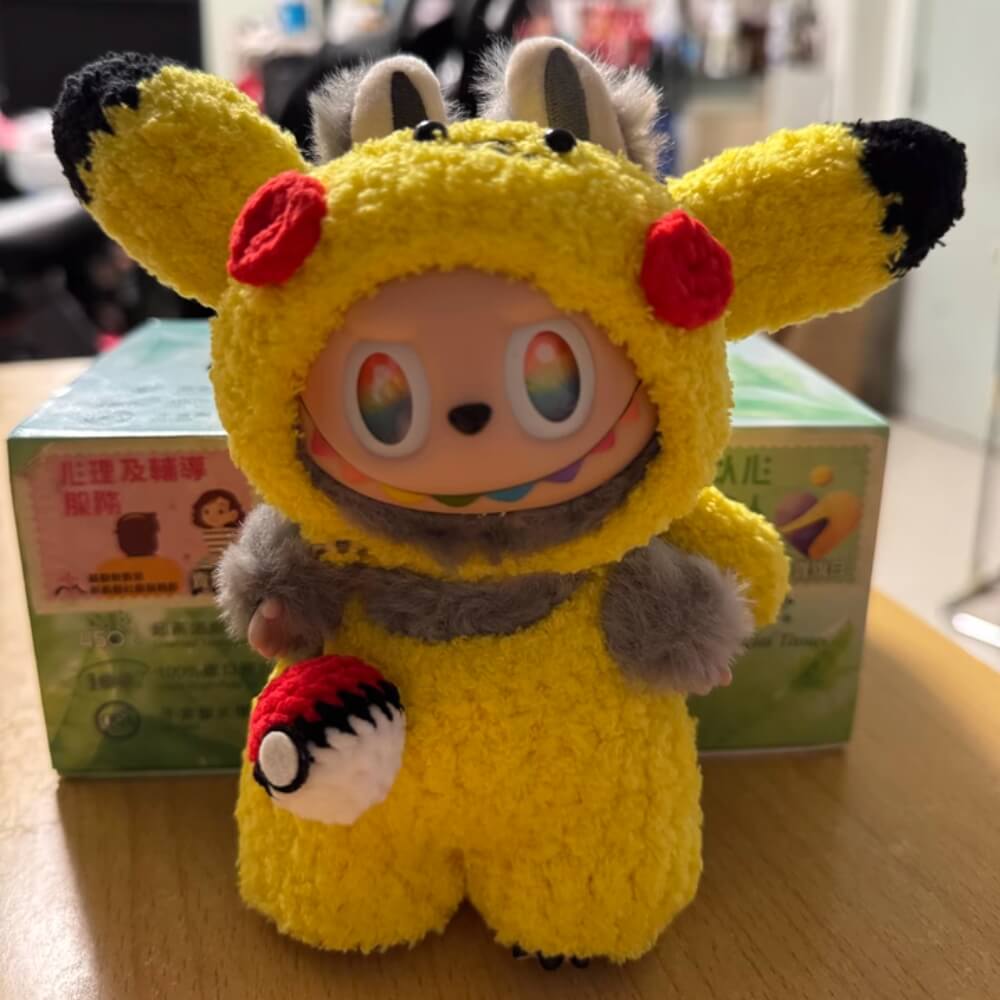 LABUBU Pikachu Outfit