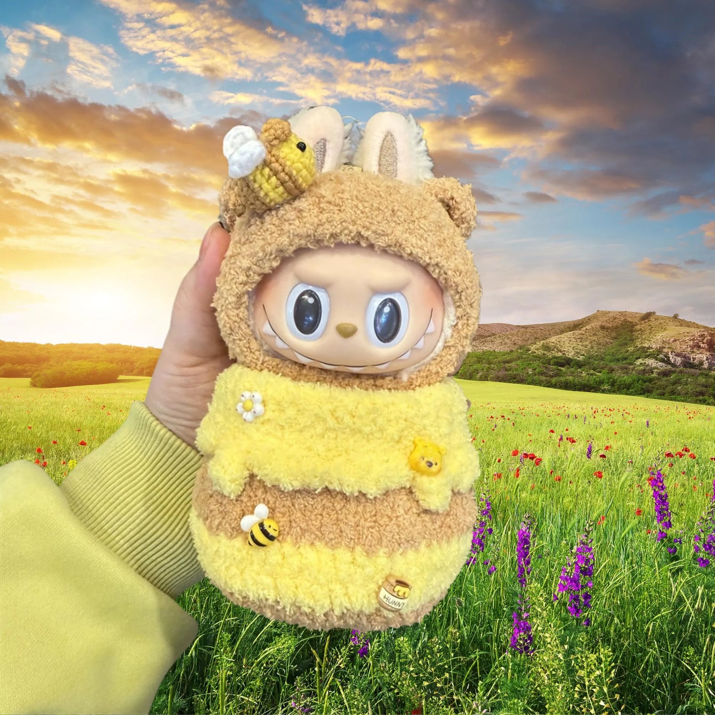 LABUBU Bee Crochet