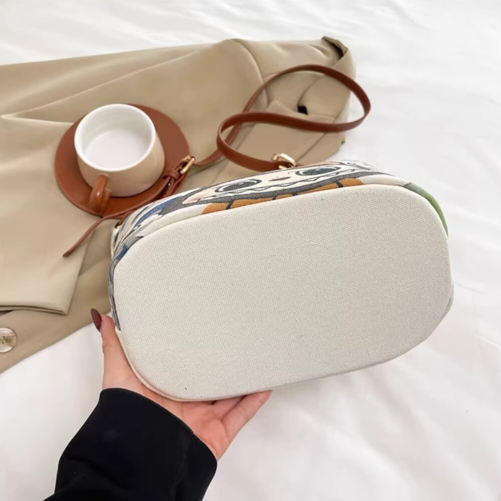 LABUBU STUDENT BUCKET BAG
