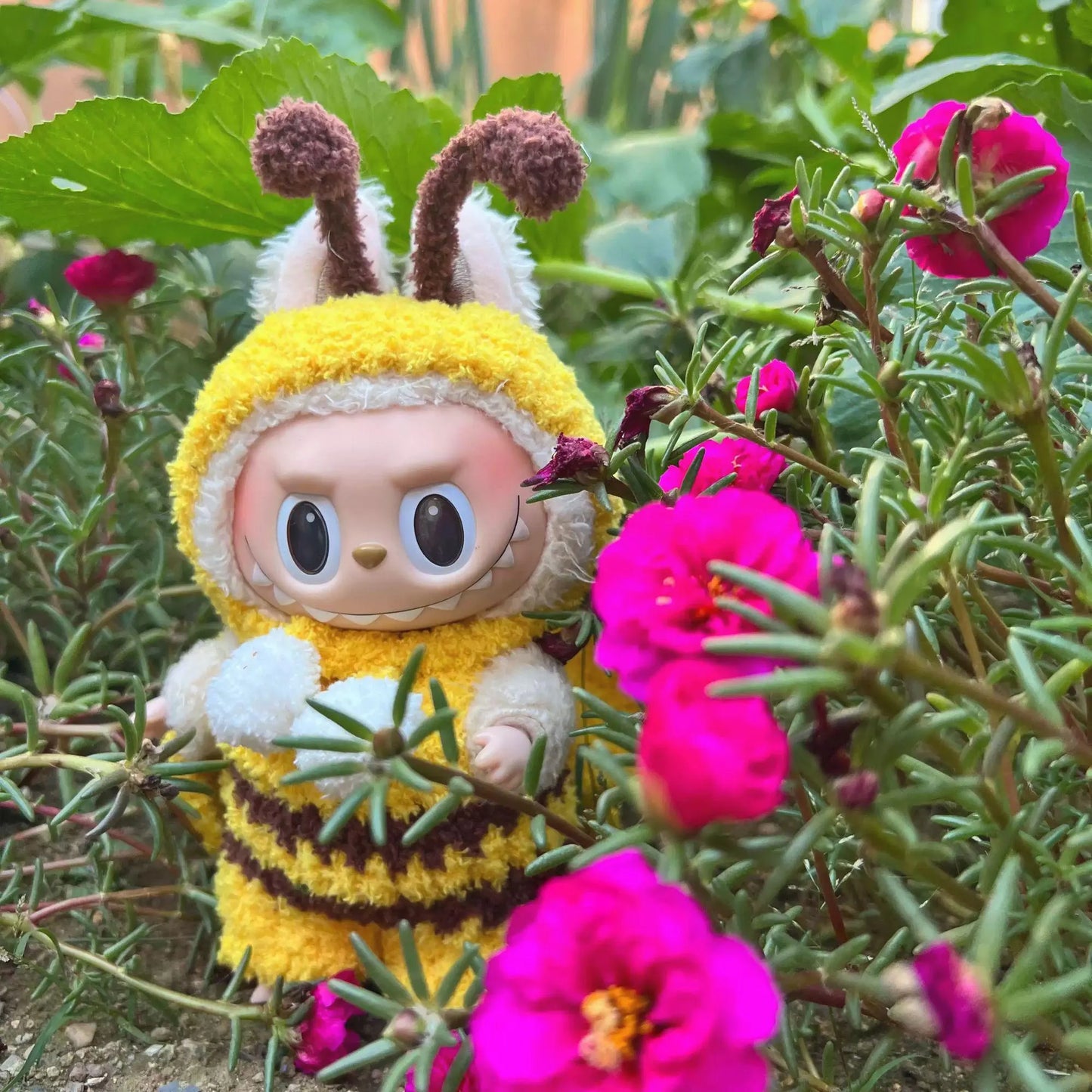 LABUBU Bee Outfit
